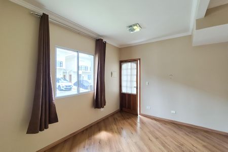 Sala de casa de condomínio para alugar com 2 quartos, 75m² em Nova Petrópolis, São Bernardo do Campo