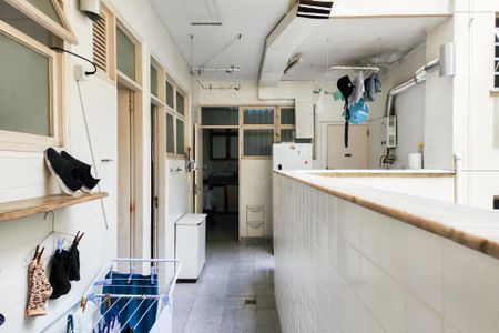 Apartamento à venda com 206m², 3 quartos e 1 vagaÁrea de Serviço 