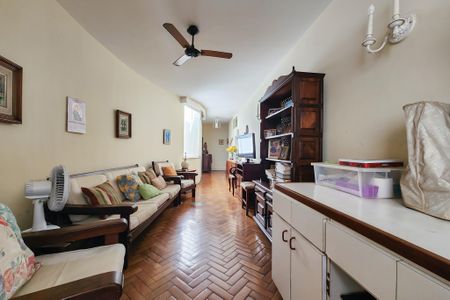 Apartamento à venda com 206m², 3 quartos e 1 vagaCorredor 