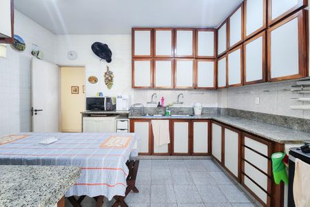Apartamento à venda com 206m², 3 quartos e 1 vagaCozinha 