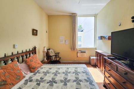 Apartamento à venda com 206m², 3 quartos e 1 vagaQuarto 2