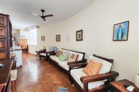 Corredor  de apartamento à venda com 3 quartos, 206m² em Botafogo, Rio de Janeiro