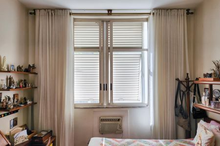 Apartamento à venda com 206m², 3 quartos e 1 vagaQuarto 1