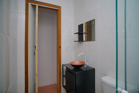 Apartamento para alugar com 70m², 2 quartos e 1 vaga Apartamento para alugar com 70m², 2 quartos e 1 vagaBanheiro