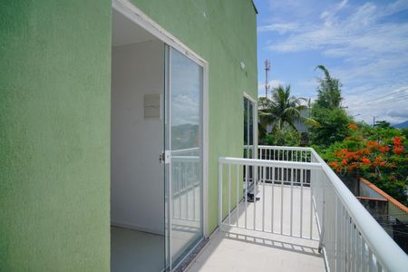 Varanda de apartamento para alugar com 2 quartos, 70m² em São José de Imbassai, Maricá