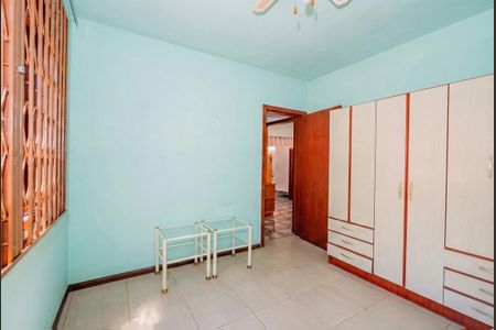 Casa à venda com 146m², 2 quartos e 5 vagas Casa à venda com 146m², 2 quartos e 5 vagasQuarto