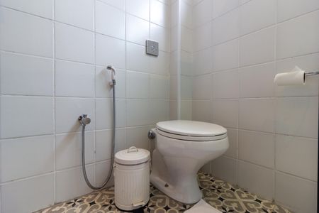 Apartamento para alugar com 98m², 2 quartos e sem vaga Apartamento para alugar com 98m², 2 quartos e sem vagaBanheiro