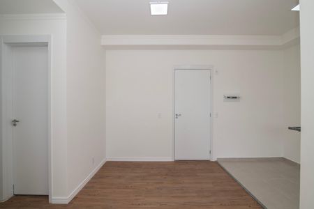 Sala de apartamento para alugar com 2 quartos, 57m² em Loteamento Remanso Campineiro, Hortolândia