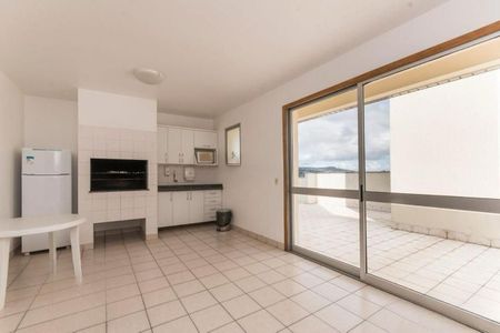 Apartamento para alugar com 72m², 3 quartos e sem vagaÁrea Comum