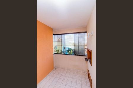 Sala  de apartamento à venda com 3 quartos, 72m² em São João, Porto Alegre
