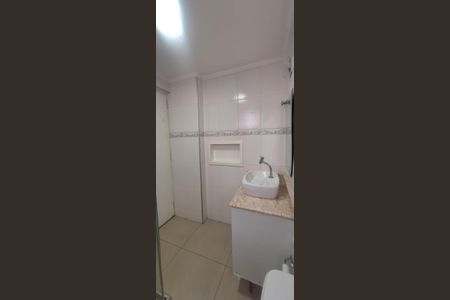 Apartamento à venda com 64m², 1 quarto e sem vaga Apartamento à venda com 64m², 1 quarto e sem vagaBanheiro