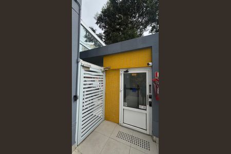 Apartamento à venda com 72m², 2 quartos e 2 vagas Apartamento à venda com 72m², 2 quartos e 2 vagasElevador