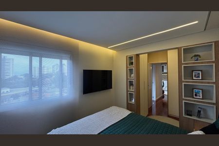 Apartamento à venda com 72m², 2 quartos e 2 vagas Apartamento à venda com 72m², 2 quartos e 2 vagasSuite 1