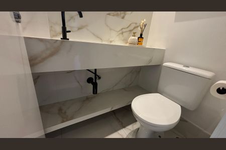 Apartamento à venda com 72m², 2 quartos e 2 vagas Apartamento à venda com 72m², 2 quartos e 2 vagasLavabo