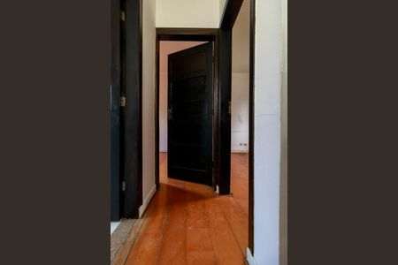 Casa para alugar com 100m², 2 quartos e 1 vagaCorredor