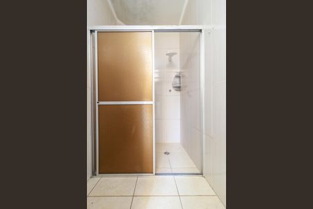 Casa para alugar com 100m², 2 quartos e 1 vagaEdícula - Banheiro