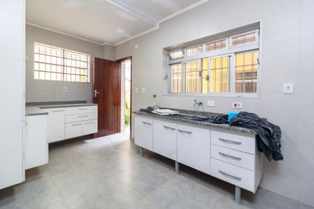 Casa para alugar com 100m², 2 quartos e 1 vagaCozinha