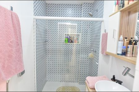 Casa à venda com 260m², 4 quartos e 1 vagaBanheiro da Suíte 2