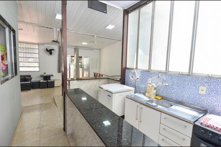 Casa à venda com 260m², 4 quartos e 1 vagaTerraço