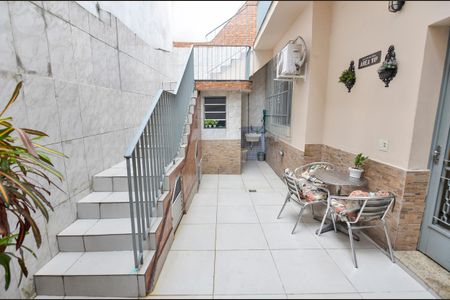 Casa à venda com 260m², 4 quartos e 1 vagaÁrea de Serviço
