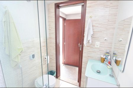 Casa à venda com 260m², 4 quartos e 1 vagaBanheiro da Suíte 1