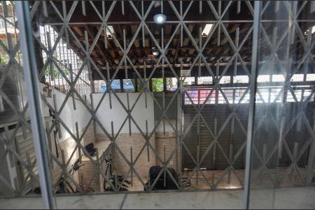 Casa à venda com 260m², 4 quartos e 1 vagaSala