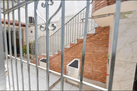 Casa à venda com 260m², 4 quartos e 1 vagaSuíte 2