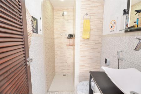 Casa à venda com 260m², 4 quartos e 1 vagaBanheiro 1