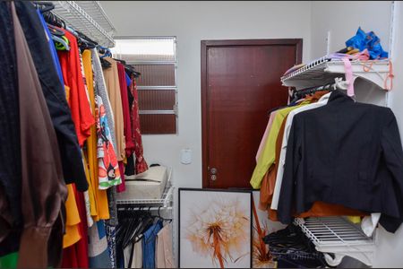 Casa à venda com 260m², 4 quartos e 1 vagaCloset do Quarto 2