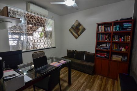 Quarto 1 de casa à venda com 4 quartos, 260m² em Vila Isabel, Rio de Janeiro