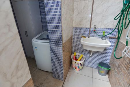 Casa à venda com 260m², 4 quartos e 1 vagaÁrea de Serviço