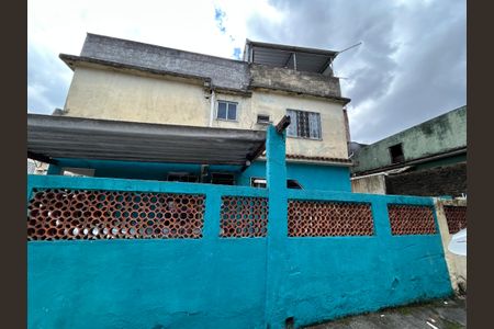 Casa para alugar com 80m², 2 quartos e sem vagaFachada