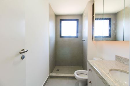 Apartamento à venda com 107m², 2 quartos e 2 vagasBanheiro da Suíte 1