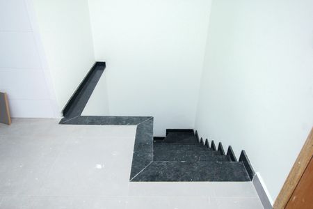 Apartamento para alugar com 85m², 2 quartos e 1 vagaEscada