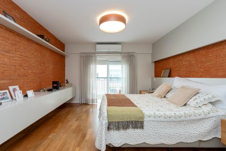 Apartamento à venda com 315m², 4 quartos e 4 vagasSuíte 1