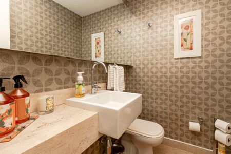 Apartamento à venda com 315m², 4 quartos e 4 vagasLavabo