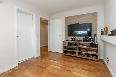 Apartamento à venda com 315m², 4 quartos e 4 vagasSuíte 4