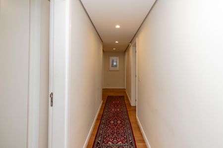 Apartamento à venda com 315m², 4 quartos e 4 vagasCorredor