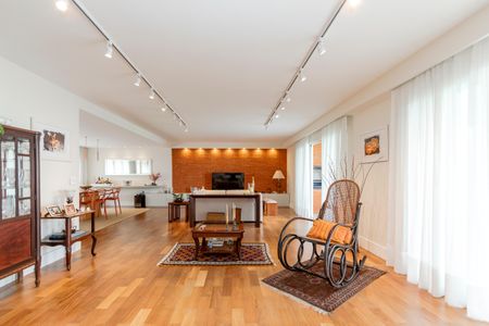 Apartamento à venda com 315m², 4 quartos e 4 vagasSala