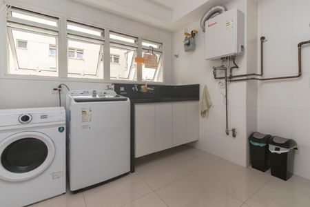 Apartamento à venda com 315m², 4 quartos e 4 vagasÁrea de Serviço