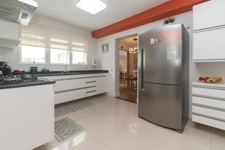 Apartamento à venda com 315m², 4 quartos e 4 vagasCozinha