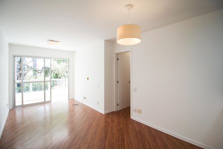 Sala de apartamento para alugar com 1 quarto, 70m² em Indianópolis, São Paulo