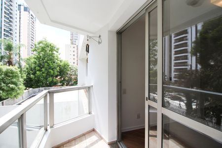 Varanda de apartamento para alugar com 1 quarto, 70m² em Indianópolis, São Paulo