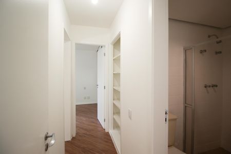 Apartamento para alugar com 70m², 1 quarto e 1 vaga Apartamento para alugar com 70m², 1 quarto e 1 vagaCorredor