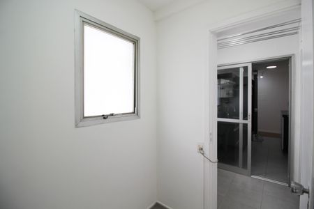Apartamento para alugar com 70m², 1 quarto e 1 vaga Apartamento para alugar com 70m², 1 quarto e 1 vagaQuarto de Serviço