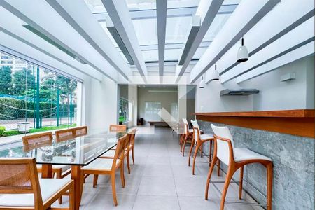 Apartamento para alugar com 70m², 1 quarto e 1 vaga Apartamento para alugar com 70m², 1 quarto e 1 vagaÁrea comum - Salão de festas