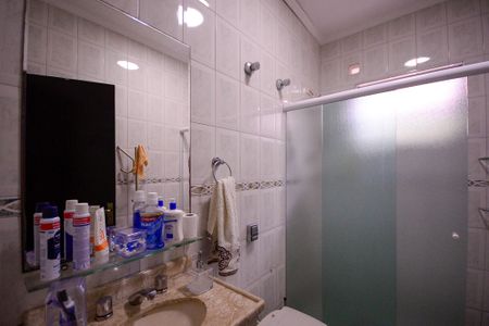 Casa à venda com 110m², 2 quartos e 1 vagaBanheiro 