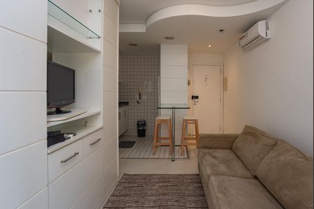 Studio para alugar com 31m², 1 quarto e 1 vaga Studio para alugar com 31m², 1 quarto e 1 vagaStúdio