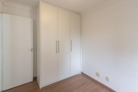 Apartamento à venda com 58m², 3 quartos e 1 vagaQuarto 2