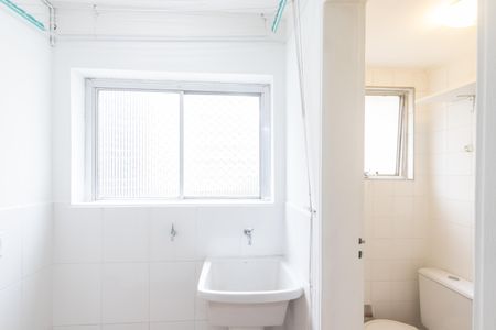 Apartamento à venda com 58m², 3 quartos e 1 vagaBanheiro de serviço